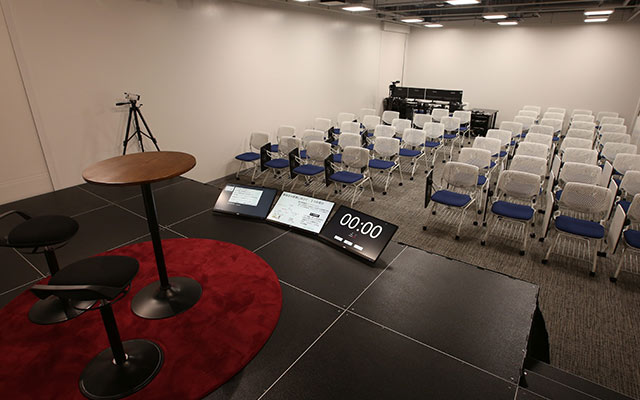 center04.jpg